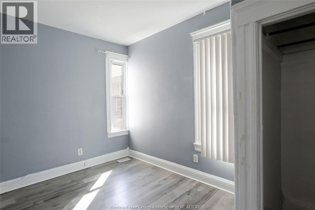 355 Bridge, Windsor, ON - Indoor Photo Showing Other Room