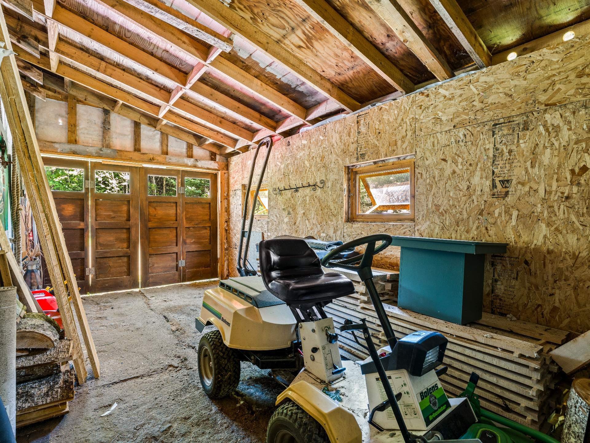 Garage - 37 Ch. Mercier, Bury, QC - Indoor Photo Showing Basement