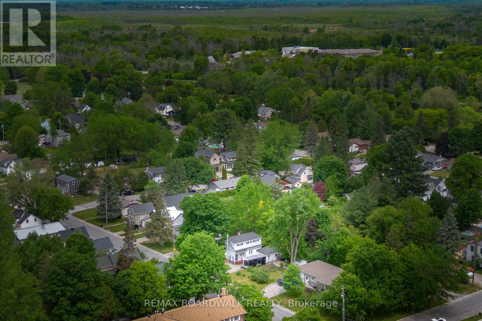 111 Beckwith Street E, Perth, ON - Outdoor With View