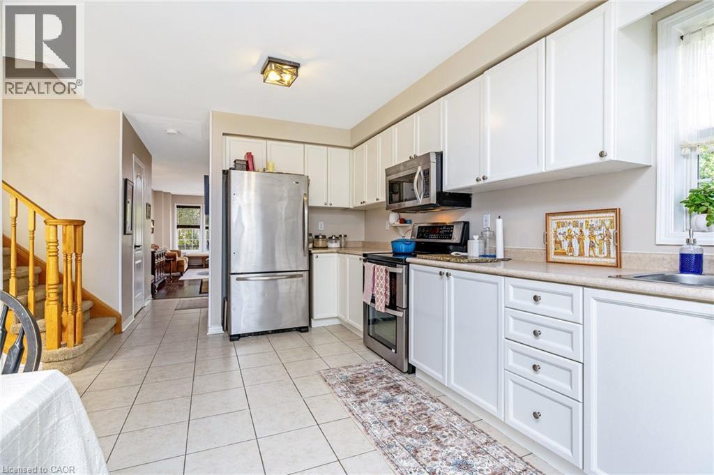 619 Porter Way, Milton, ON - Indoor Photo Showing Kitchen With Stainless Steel Kitchen