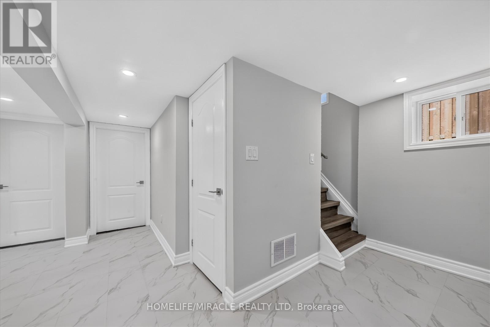 46 Singleton Road, Toronto, ON - Indoor Photo Showing Other Room