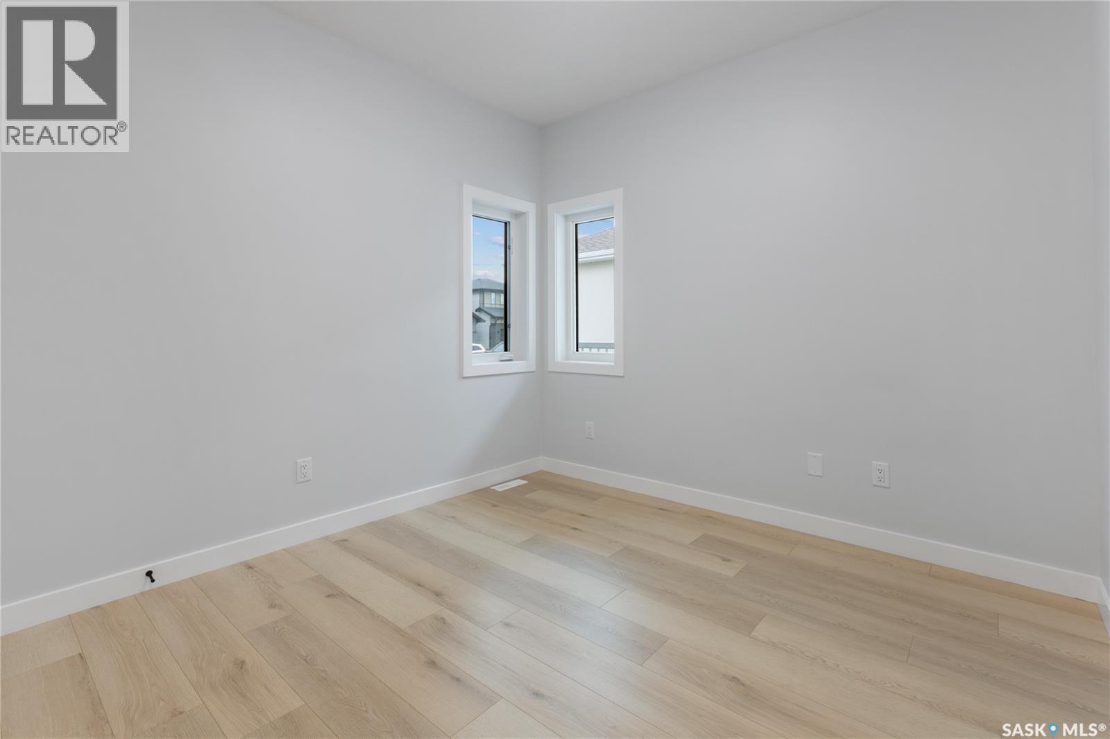 371 Leskiw Bend, Saskatoon, SK - Indoor Photo Showing Other Room