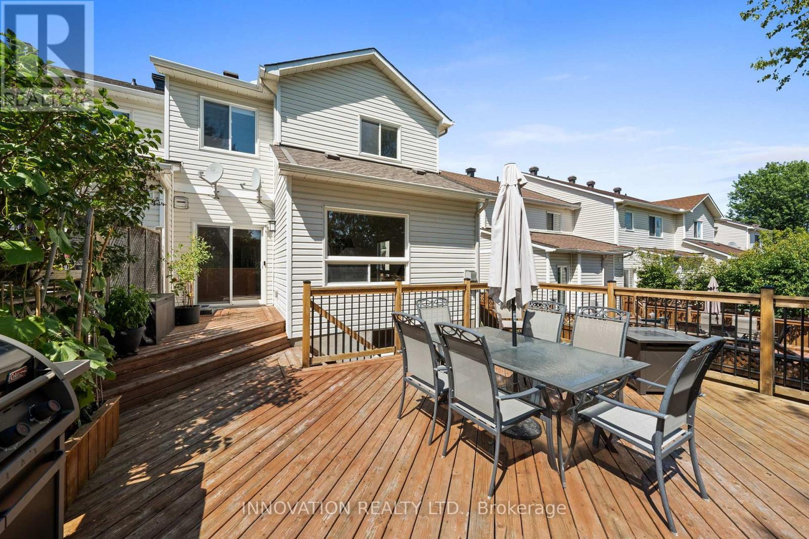 37 Chantilly Gate, Ottawa, ON - Outdoor With Deck Patio Veranda With Exterior