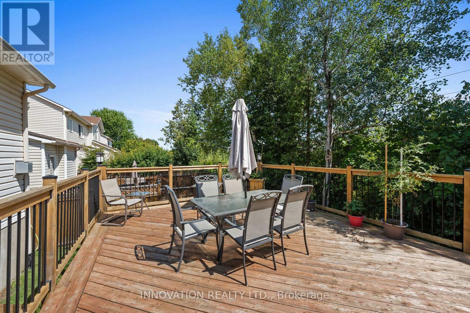 37 Chantilly Gate, Ottawa, ON - Outdoor With Deck Patio Veranda With Exterior