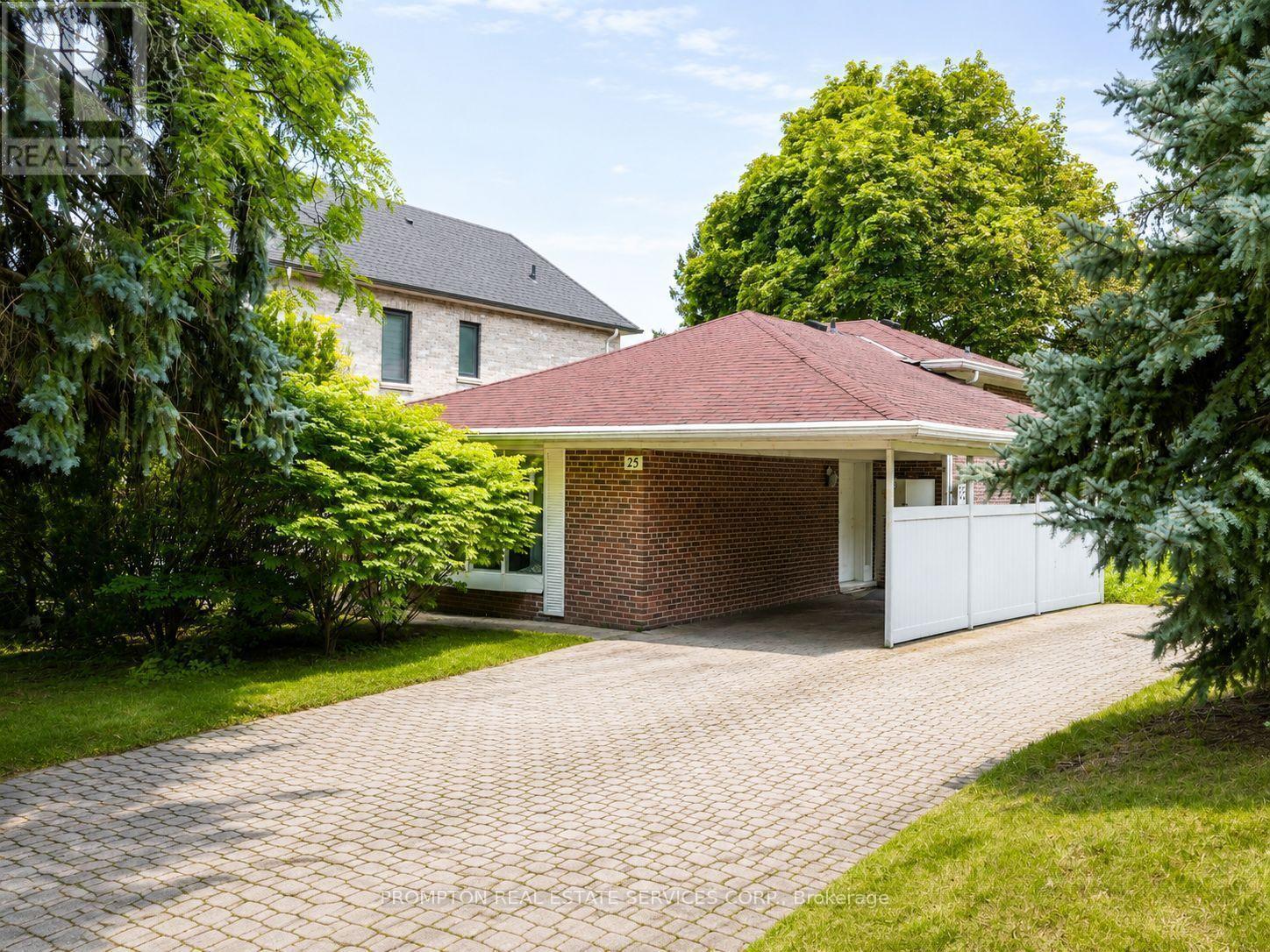 25 Lehar Crescent, Toronto, ON - Outdoor
