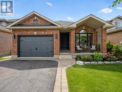 18 KEYS CRESCENT Guelph (Clairfields/Hanlon Business Park), ON N1G 5J7