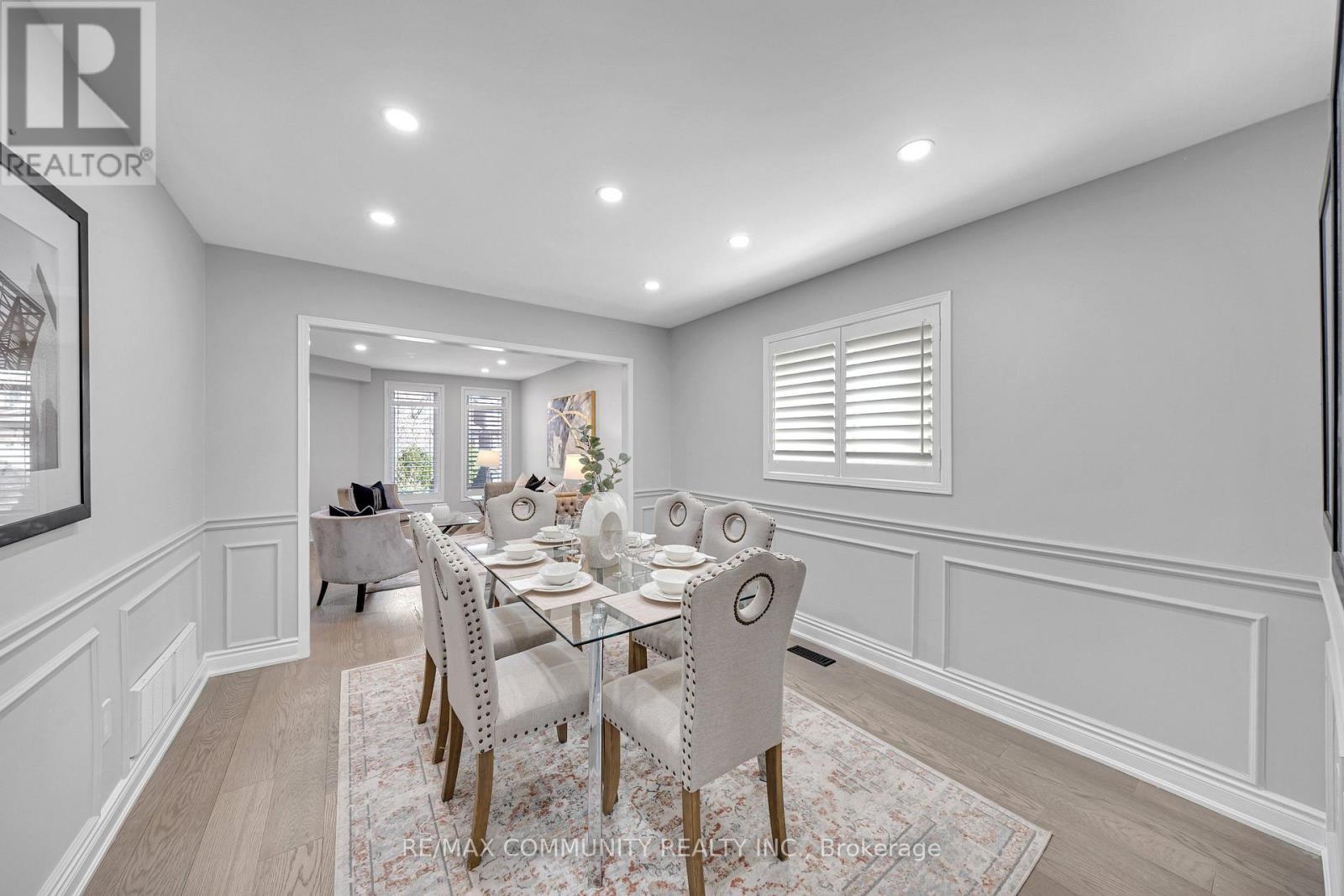 5326 Segriff Drive, Mississauga, ON - Indoor Photo Showing Dining Room