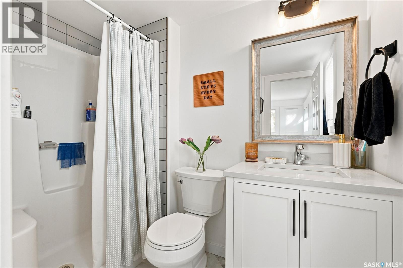 301 235 Herold Terrace, Saskatoon, SK - Indoor Photo Showing Bathroom