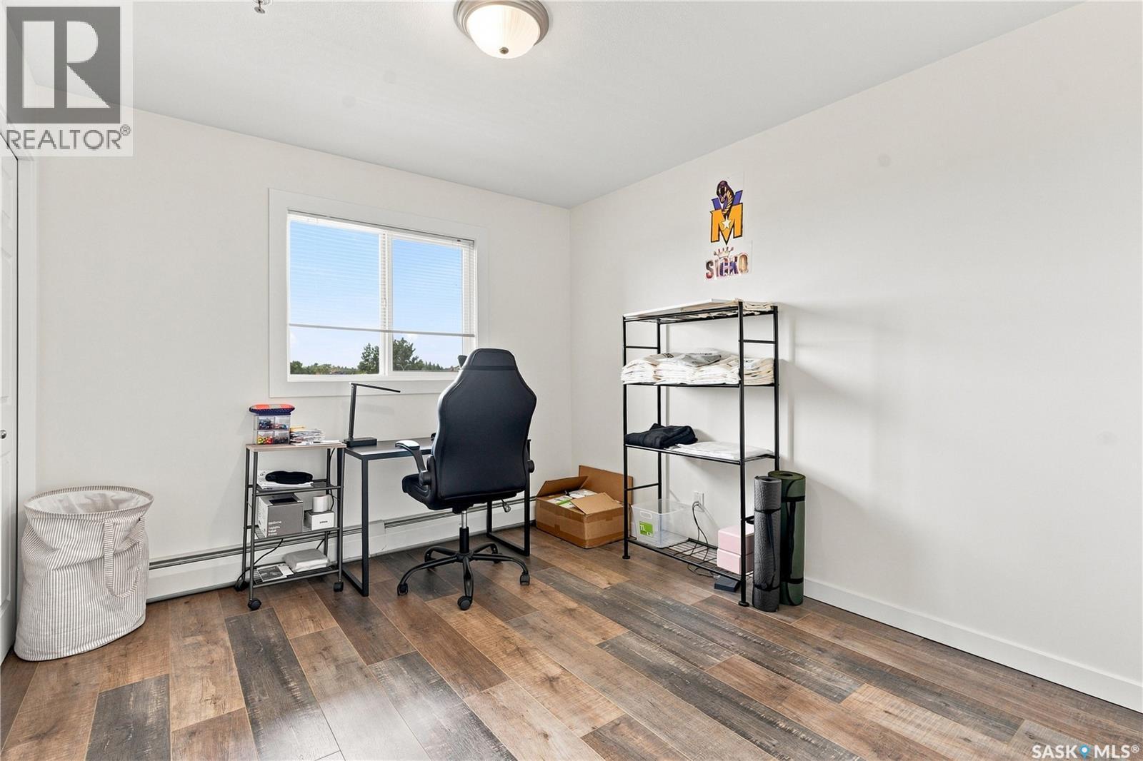 301 235 Herold Terrace, Saskatoon, SK - Indoor Photo Showing Office