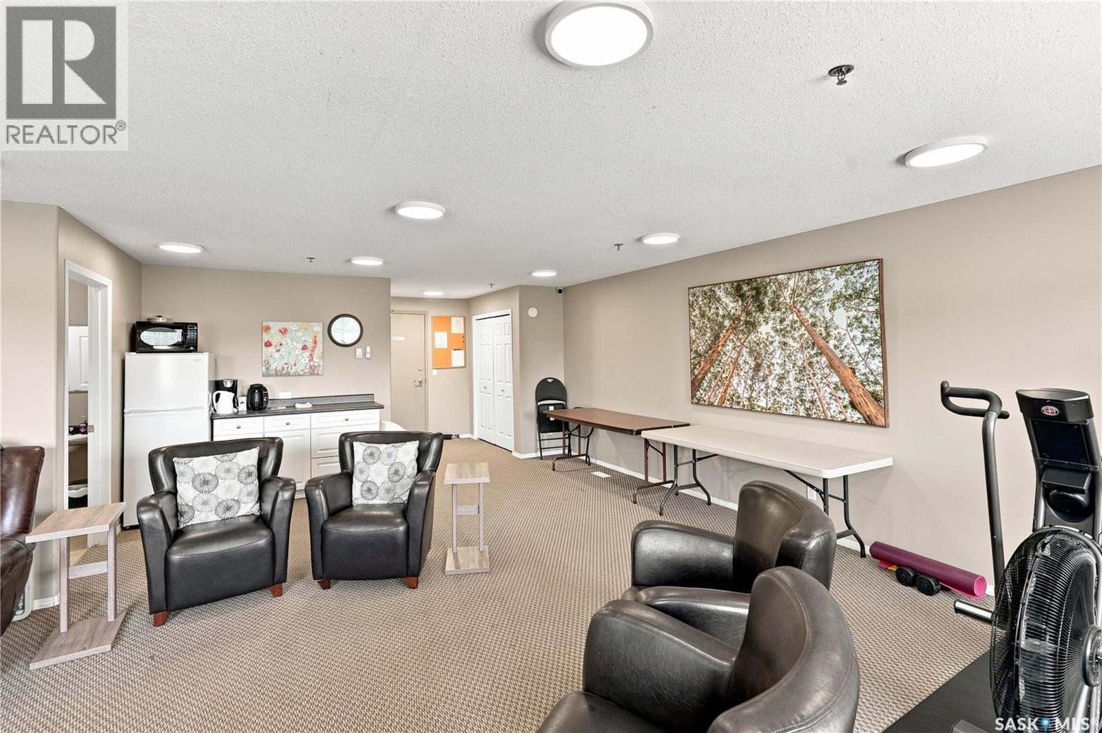 301 235 Herold Terrace, Saskatoon, SK - Indoor Photo Showing Gym Room
