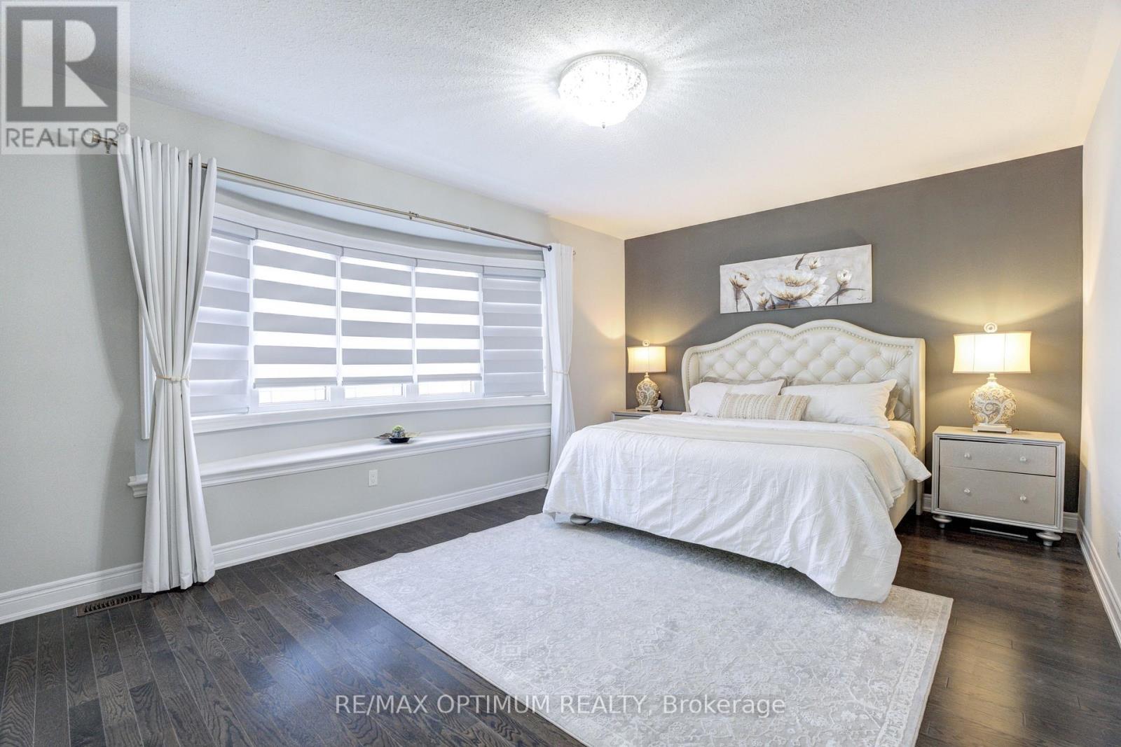 8 Lyle Way, Brampton, ON - Indoor Photo Showing Bedroom