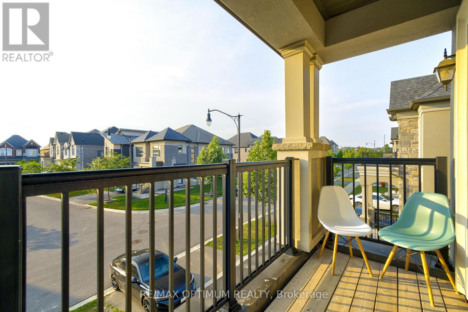 8 Lyle Way, Brampton, ON - Outdoor With Balcony With Exterior