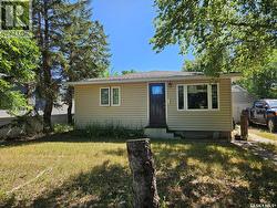 1017 Coteau STREET W Moose Jaw, SK S6H 5G3