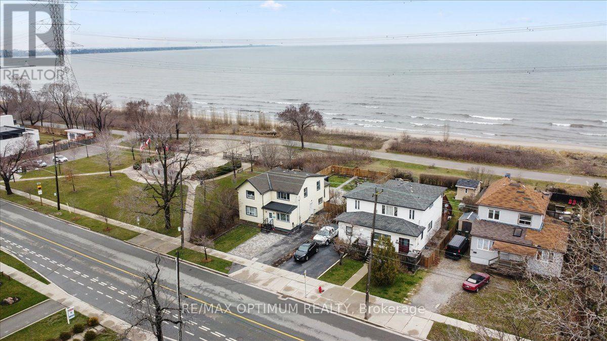 1019 Beach Boulevard, Hamilton, ON - Outdoor With Body Of Water