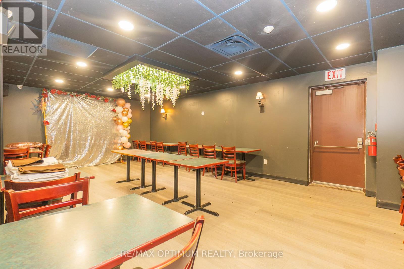 693 Coronation Boulevard, Cambridge, ON