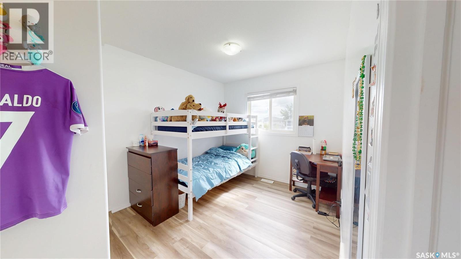 2933 Mcclocklin Road, Saskatoon, SK - Indoor Photo Showing Bedroom