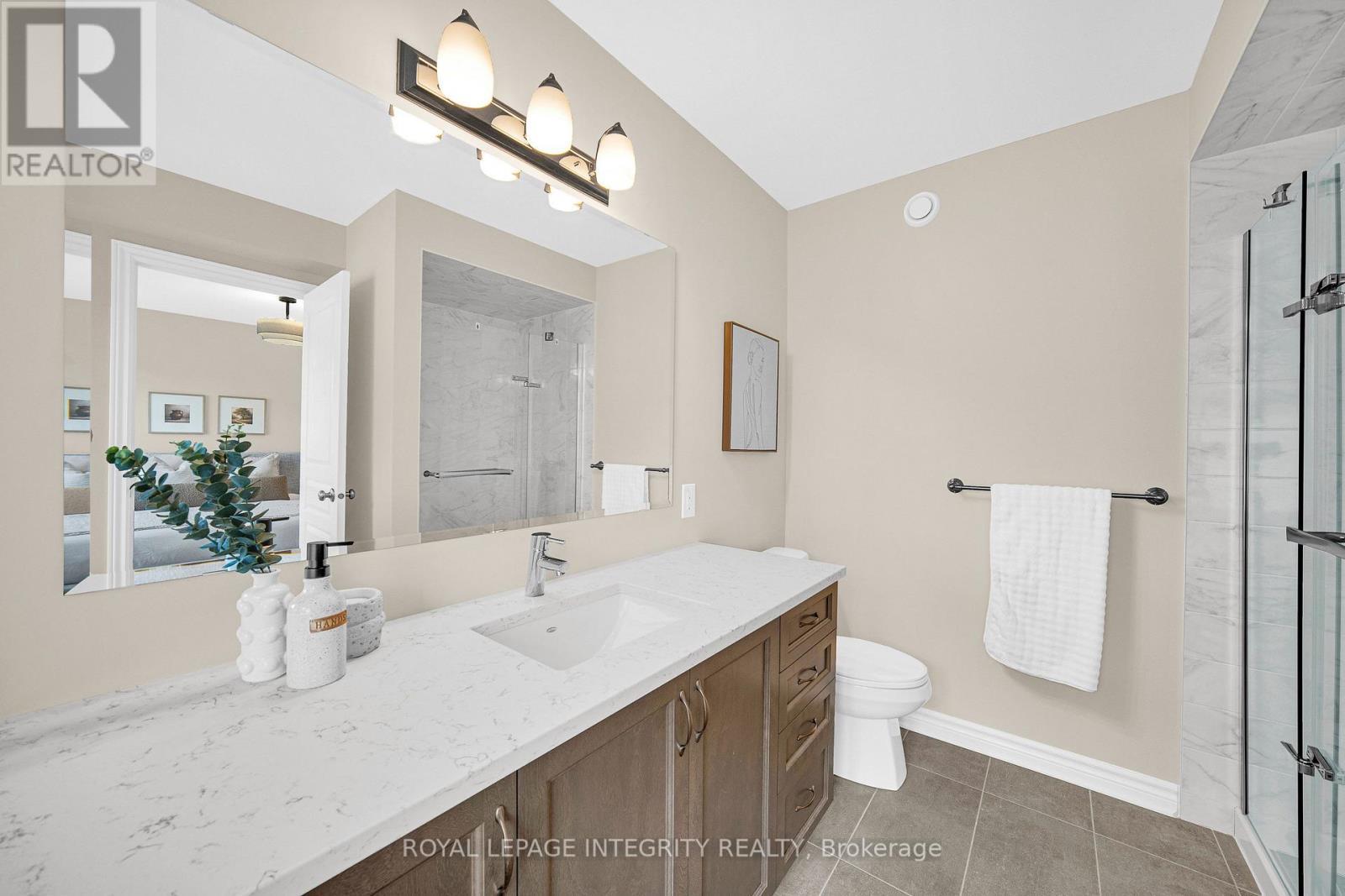 256 Dolce Crescent, Ottawa, ON - Indoor Photo Showing Bathroom