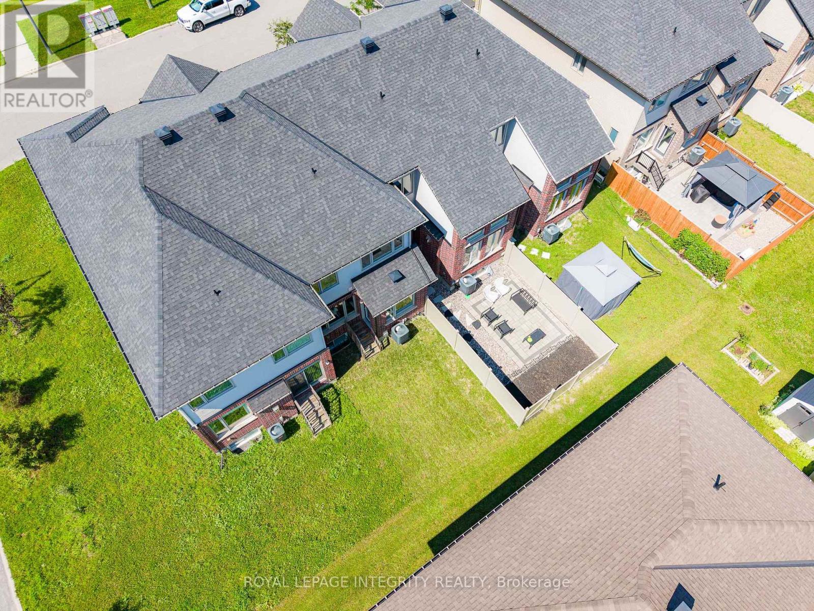 256 Dolce Crescent, Ottawa, ON - Outdoor With View
