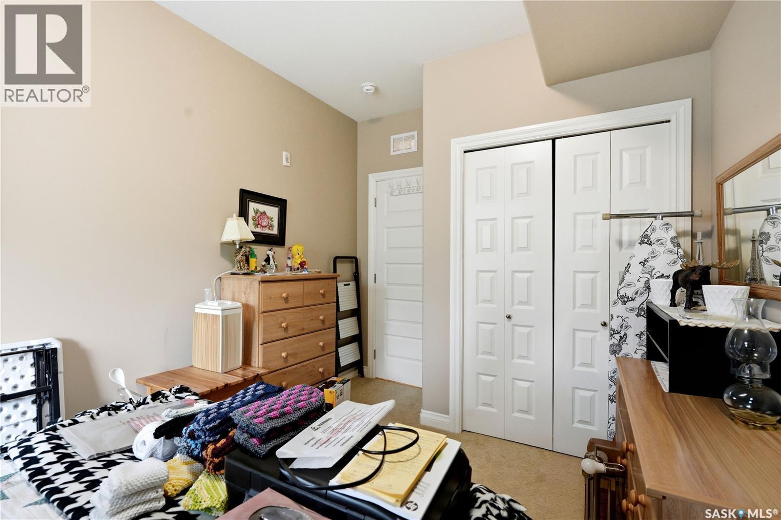 203 423 Nelson Road, Saskatoon, SK - Indoor Photo Showing Bedroom