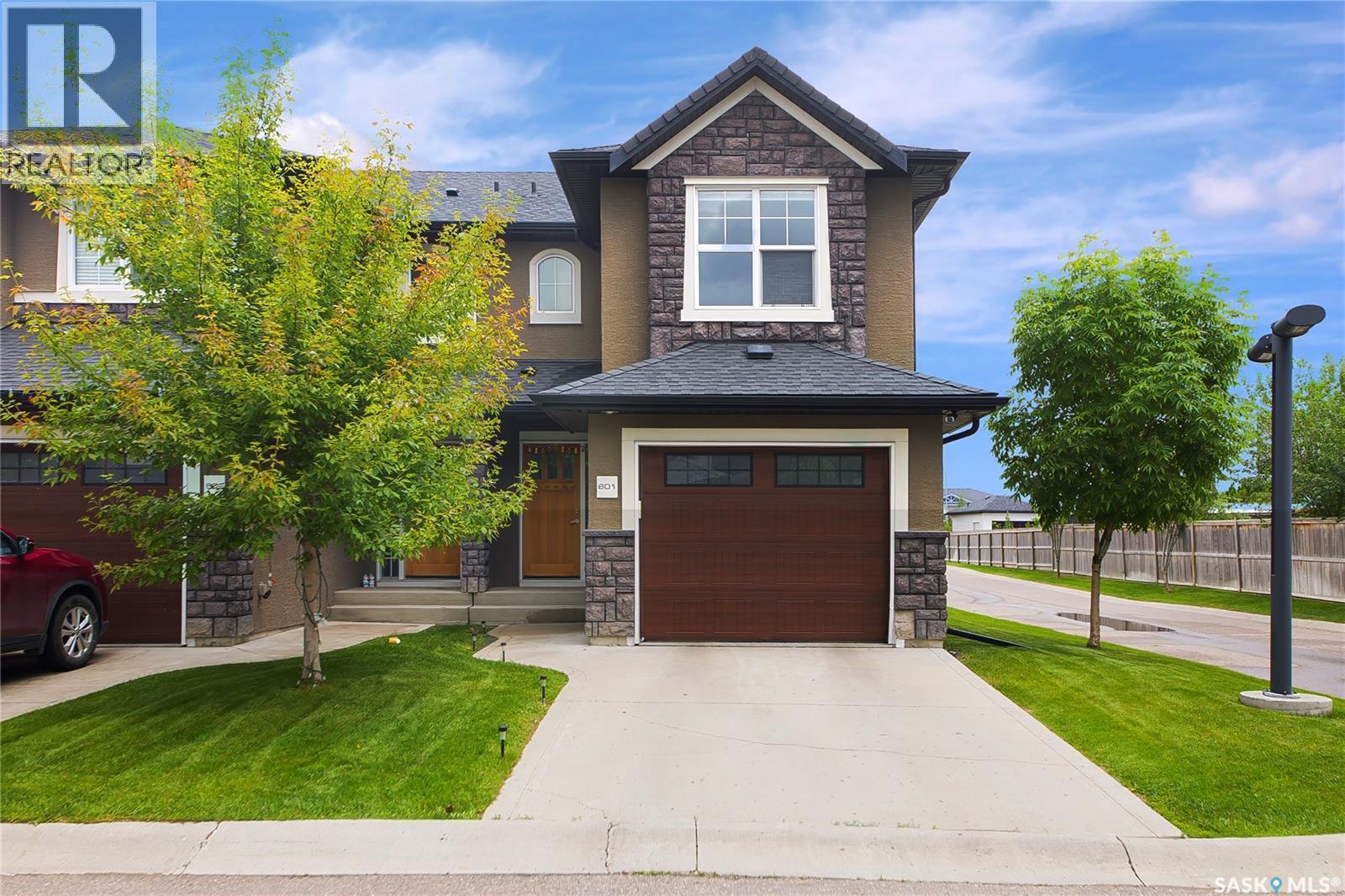 601 2012 Pohorecky Crescent, Saskatoon, SK - Outdoor With Facade