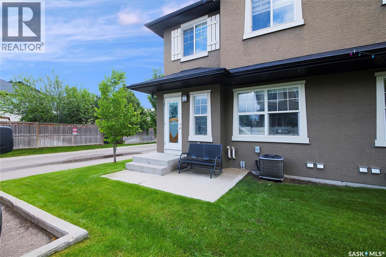 601 2012 Pohorecky Crescent, Saskatoon, SK - Outdoor