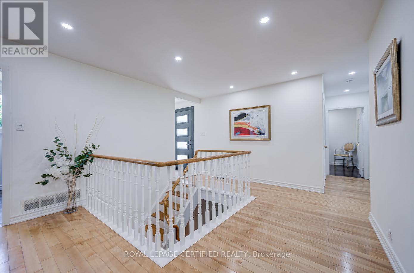 79 Samson Crescent, Toronto, ON - Indoor Photo Showing Other Room