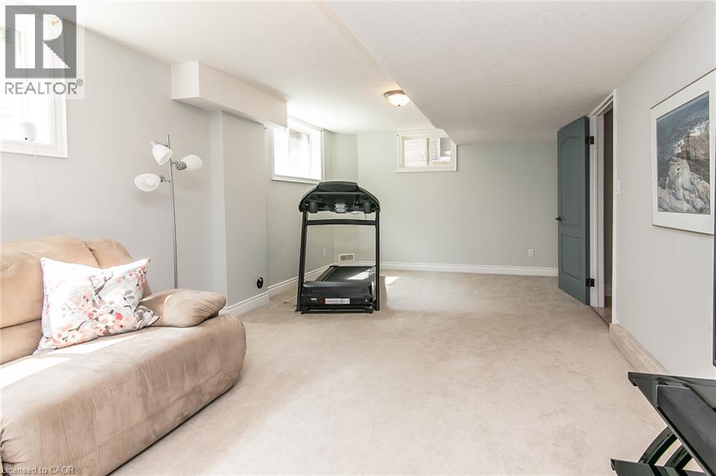 563 Woolgrass Avenue, Waterloo, ON - Indoor