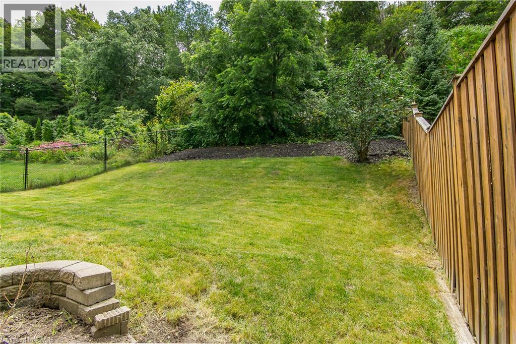 563 Woolgrass Avenue, Waterloo, ON - Outdoor