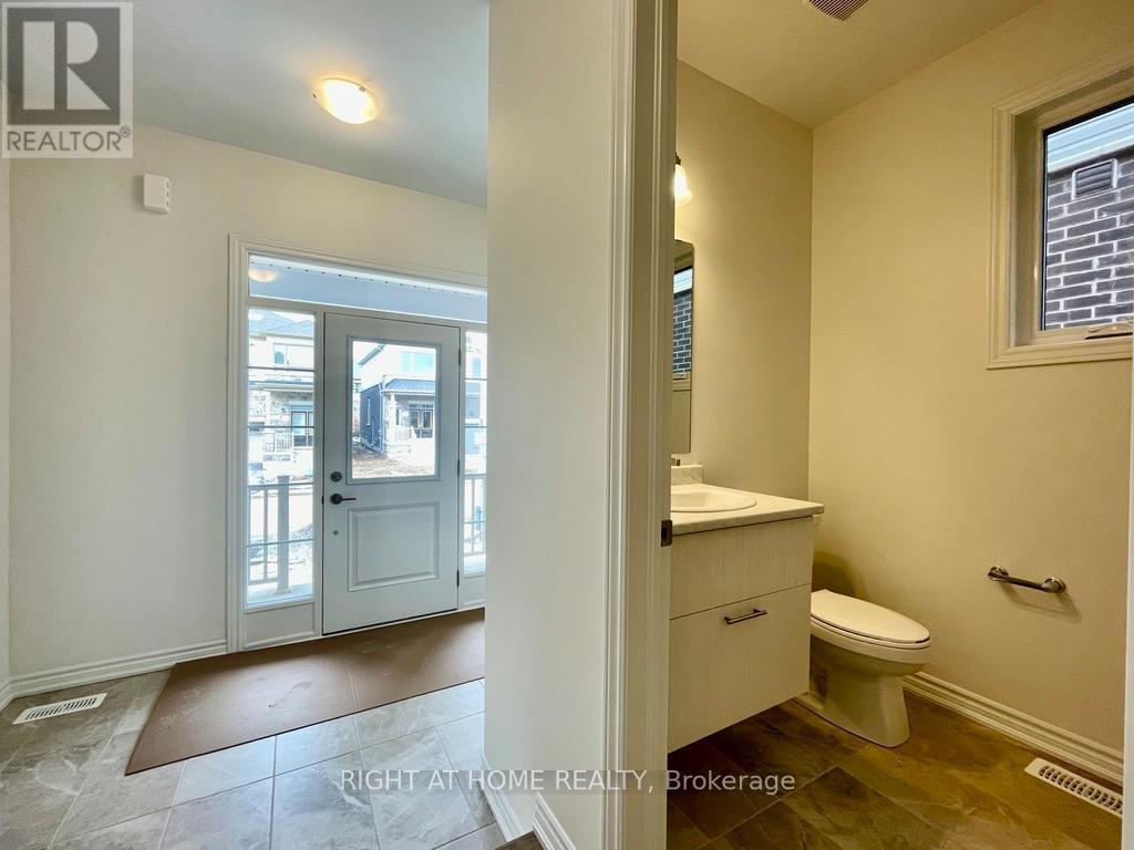 64 Gemini Drive, Barrie, ON - Indoor Photo Showing Bathroom