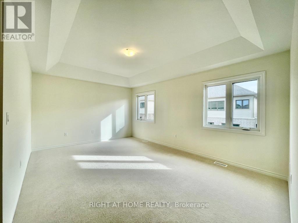 64 Gemini Drive, Barrie, ON - Indoor Photo Showing Other Room