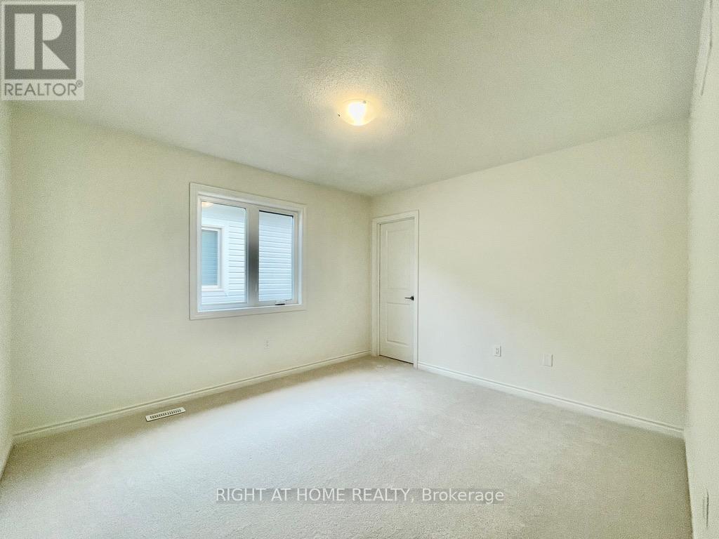64 Gemini Drive, Barrie, ON - Indoor Photo Showing Other Room