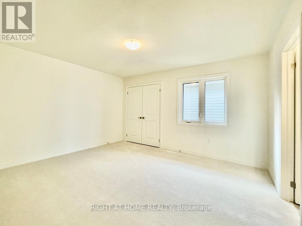 64 Gemini Drive, Barrie, ON - Indoor Photo Showing Other Room