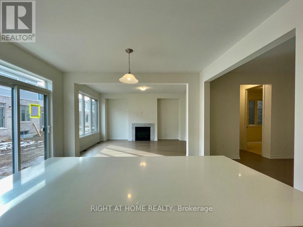 64 Gemini Drive, Barrie, ON - Indoor Photo Showing Other Room