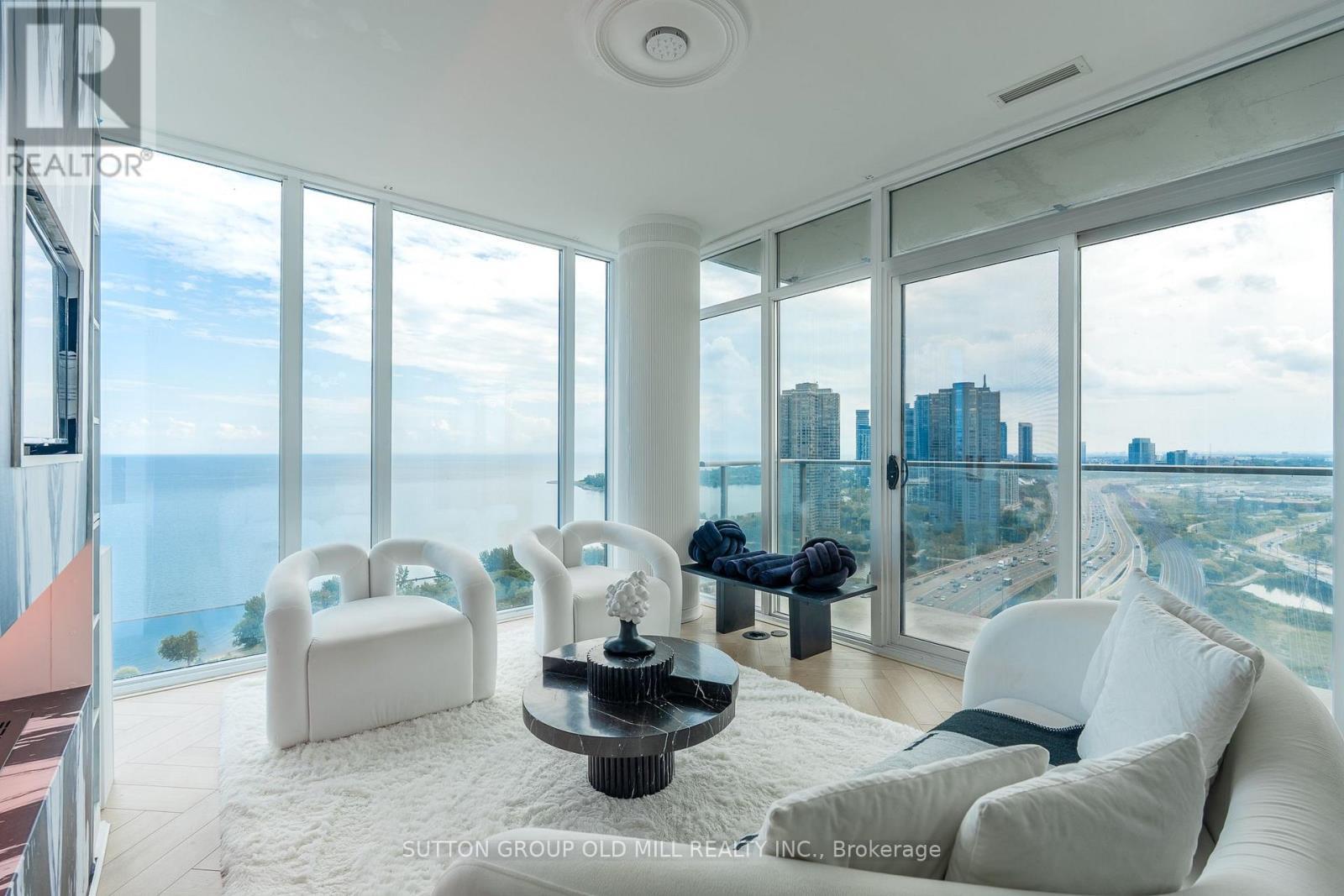2505 - 103 The Queensway, Toronto, ON - Indoor