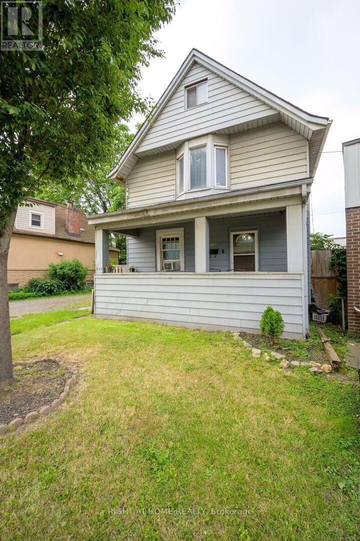 372 Beach Road, Hamilton, ON - Outdoor
