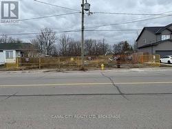 228 ALLANBURG ROAD Thorold (Allanburg/Thorold South), ON L2V 1A3