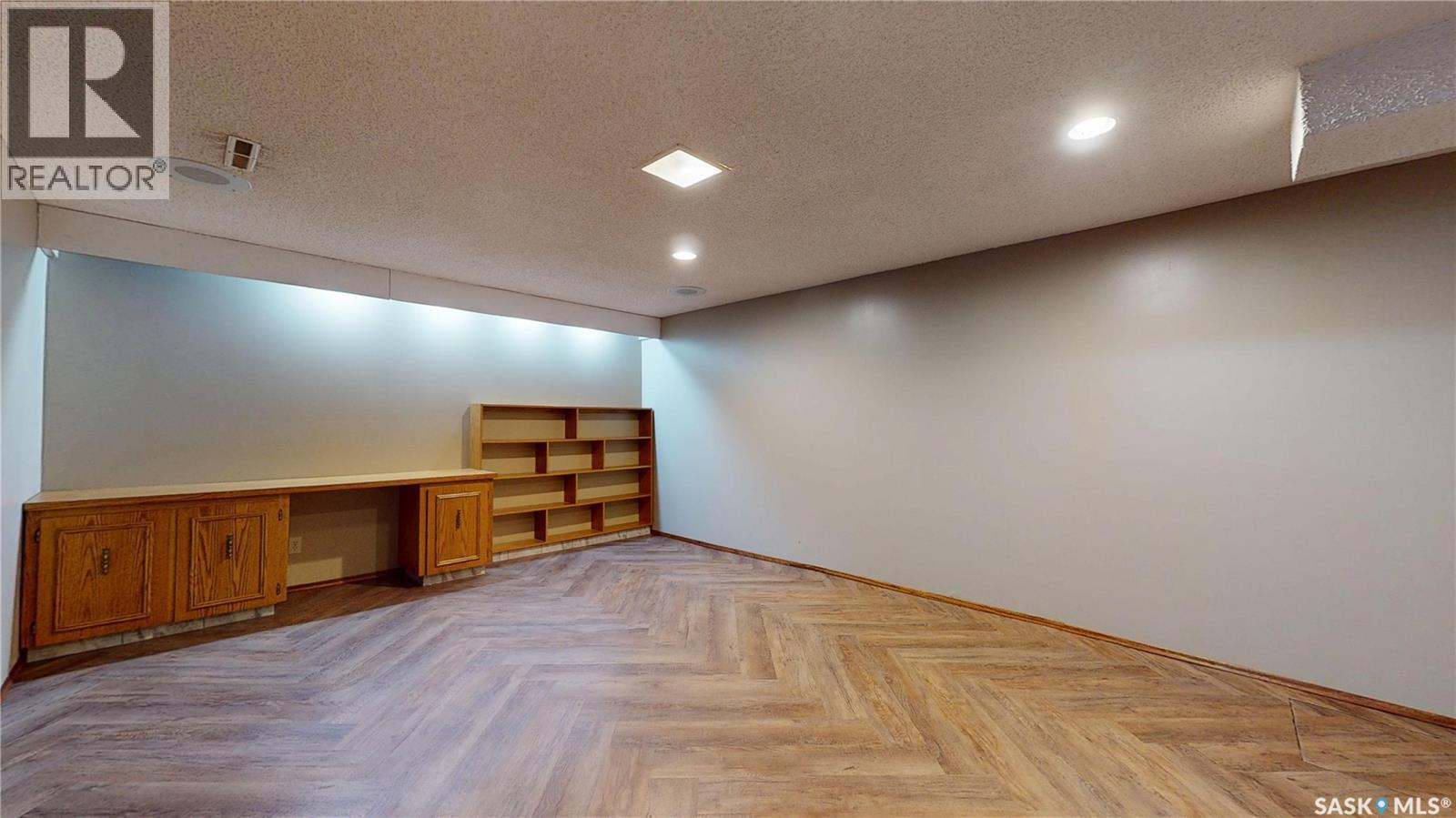 155 Wells Street, Regina, SK - Indoor Photo Showing Other Room