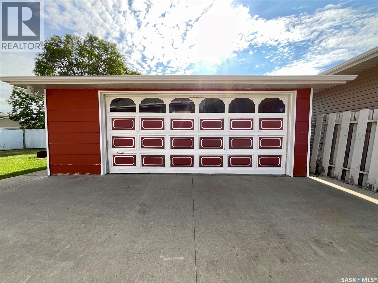 155 Wells Street, Regina, SK - Outdoor