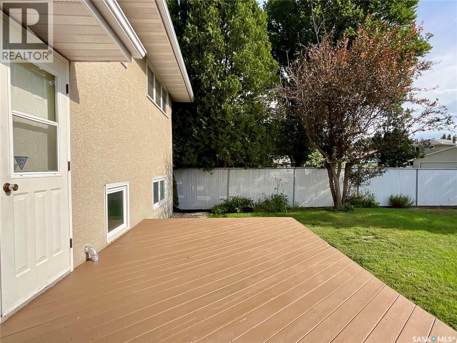 155 Wells Street, Regina, SK - Outdoor