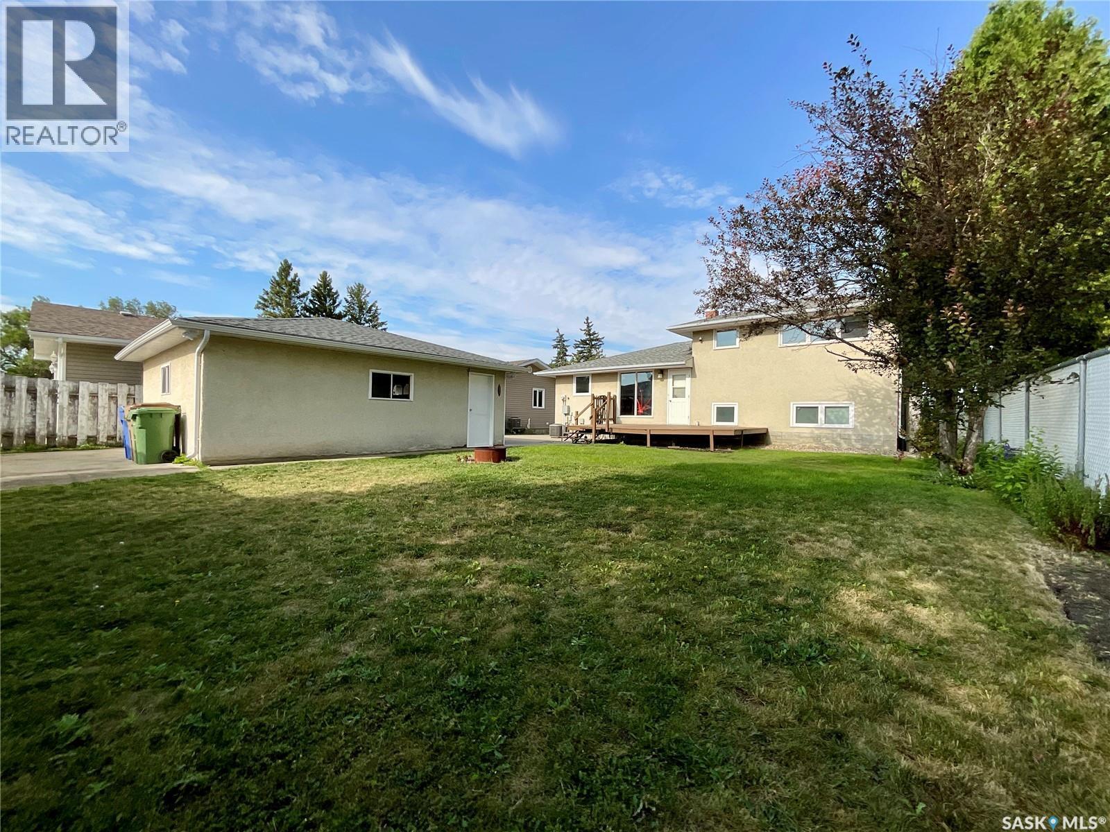 155 Wells Street, Regina, SK - Outdoor