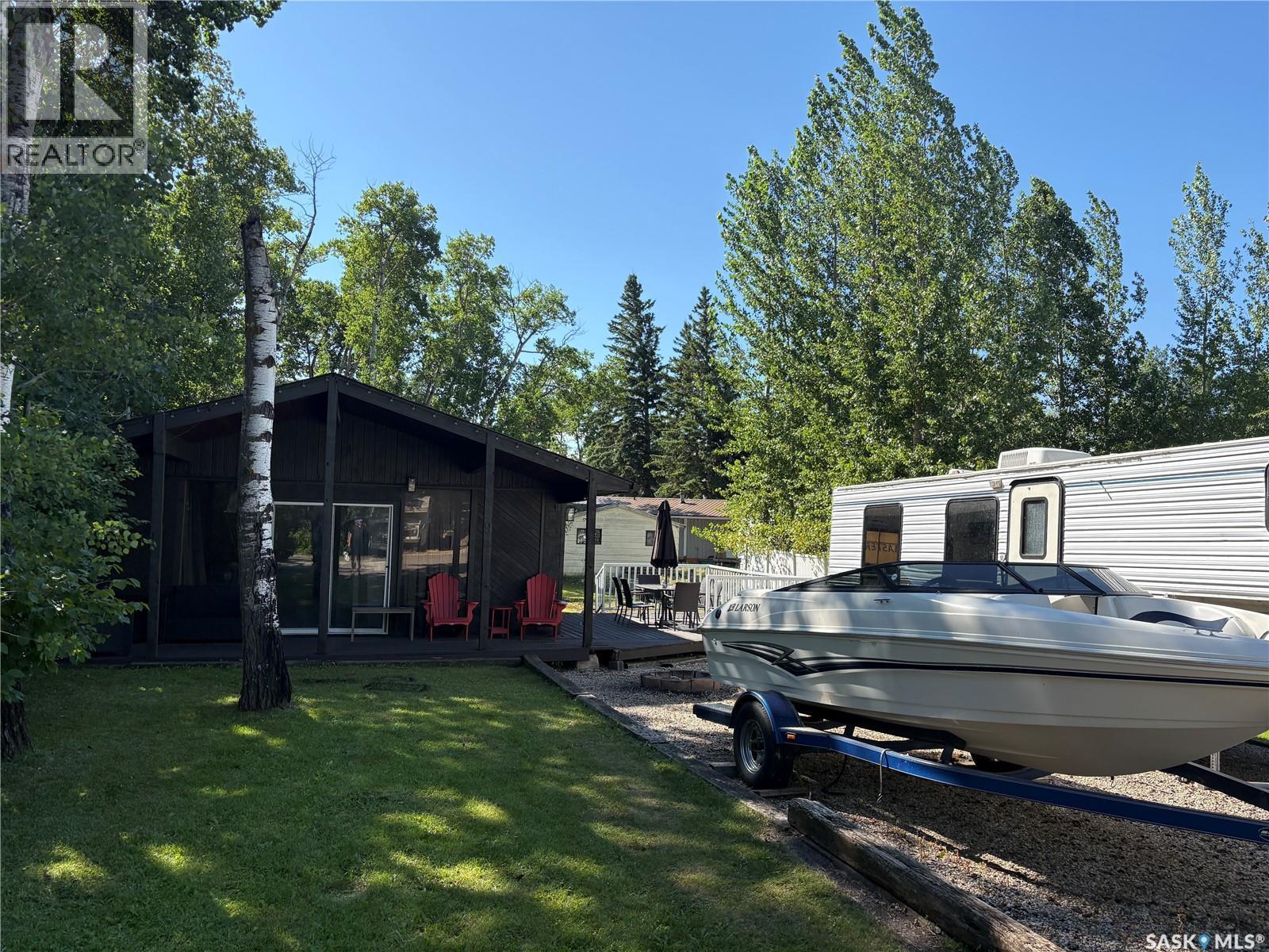 9 Hunter Bay, Fishing Lake, SK - Outdoor