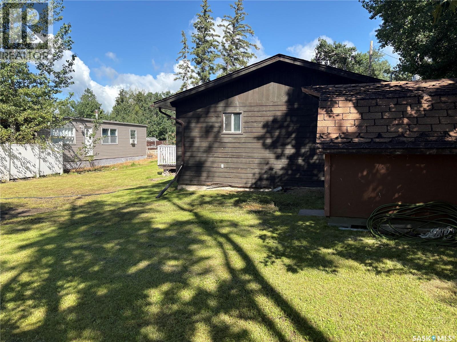 9 Hunter Bay, Fishing Lake, SK - Outdoor