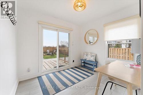 1019 Beach Boulevard, Hamilton, ON - Indoor