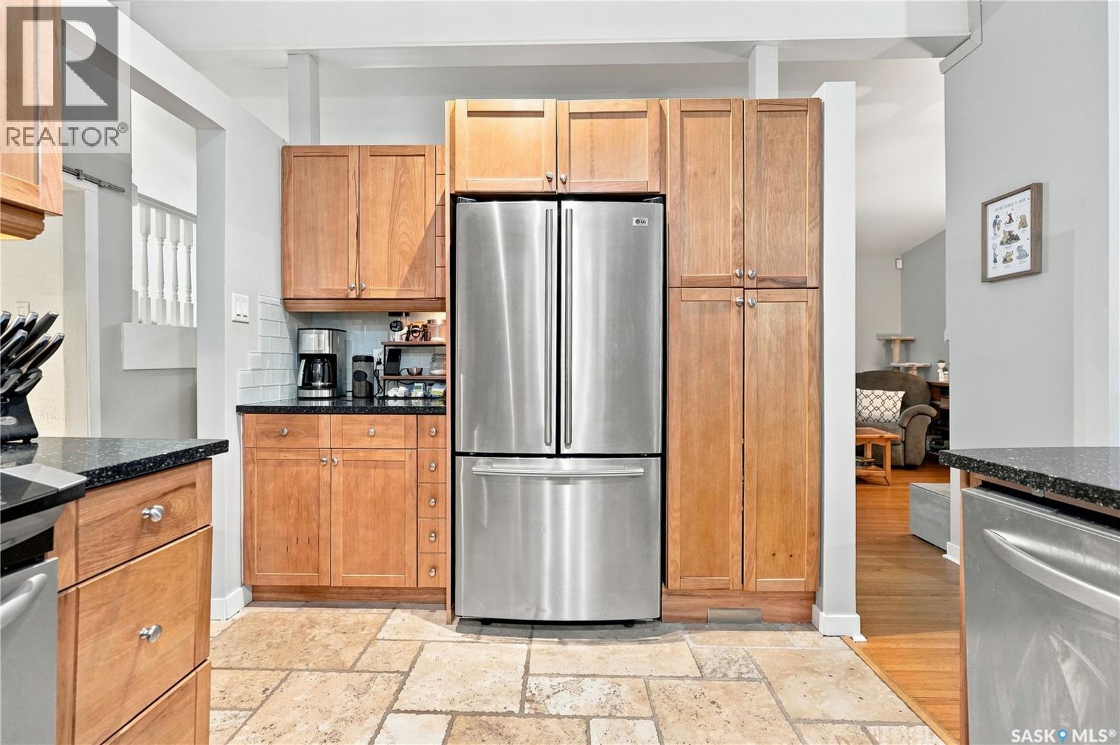 13 Anderson Avenue, Regina, SK - Indoor Photo Showing Kitchen