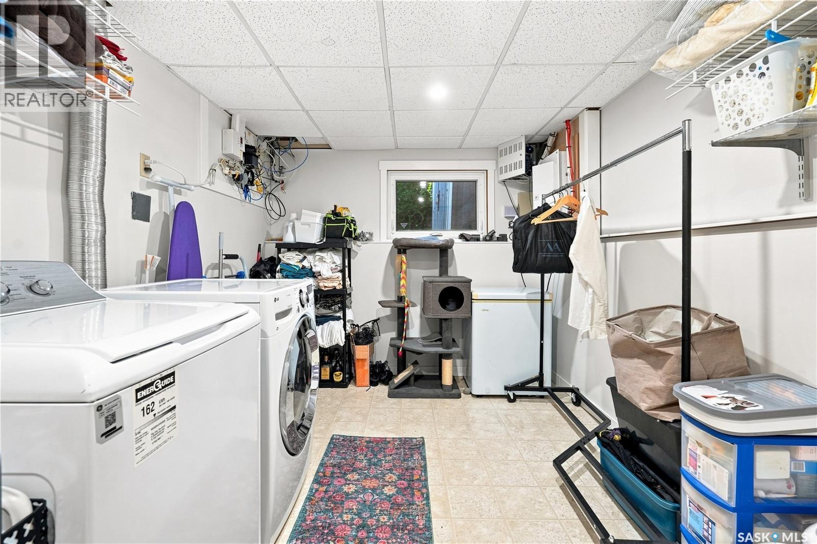 13 Anderson Avenue, Regina, SK - Indoor Photo Showing Laundry Room