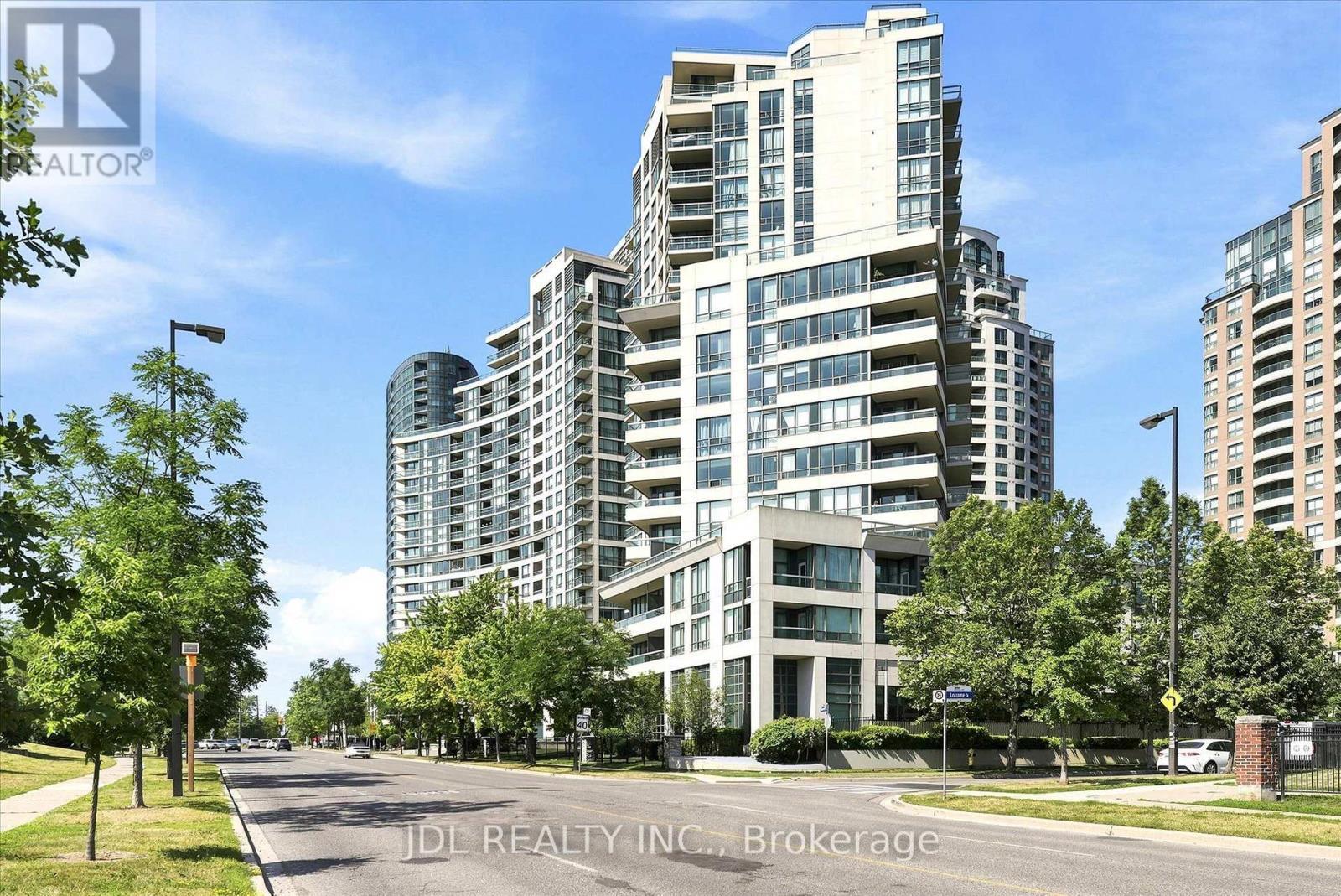 516 - 503 Beecroft Road, Toronto, ON - Outdoor With Facade