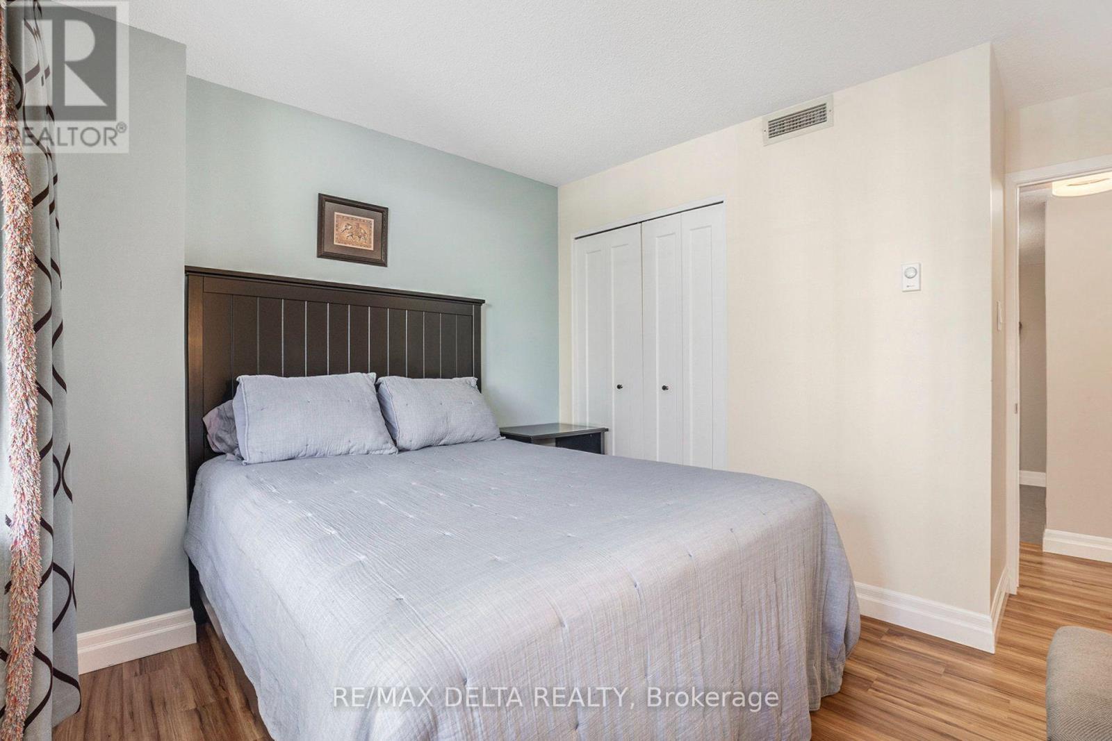 304 - 295 Gilmour Street, Ottawa, ON - Indoor Photo Showing Bedroom