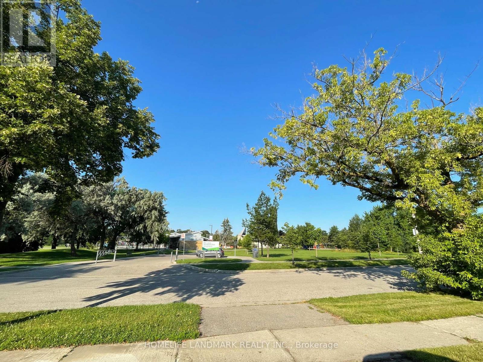 front view - 1245 Shamir Crescent, Mississauga, ON - Outdoor With View