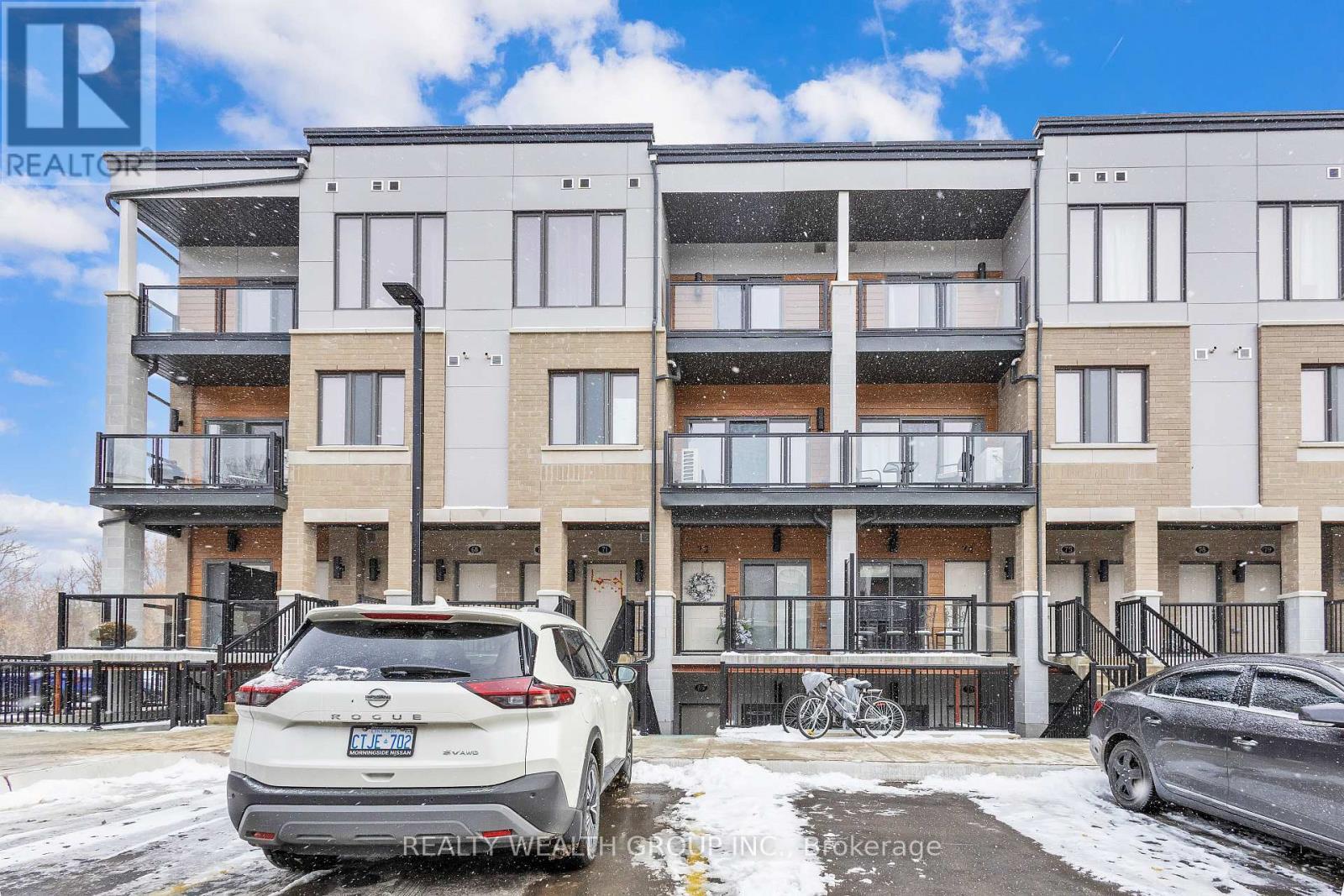 69 - 25 Isherwood Avenue N, Cambridge, ON - Outdoor With Facade