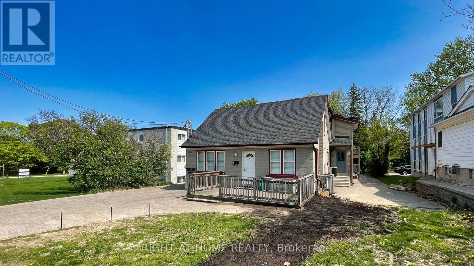 379 Erb Street W, Waterloo, ON - Outdoor
